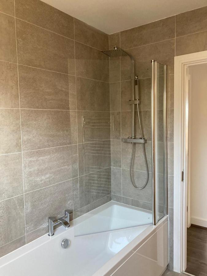 Spacious Newly Built Apartment Rhos On Sea, Colwyn Bay エクステリア 写真